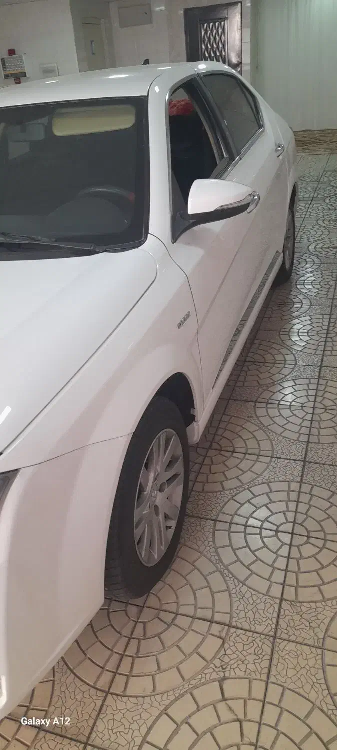 دنا پلاس تیپ ۲ سانروف ۴ ایربگ - 1399