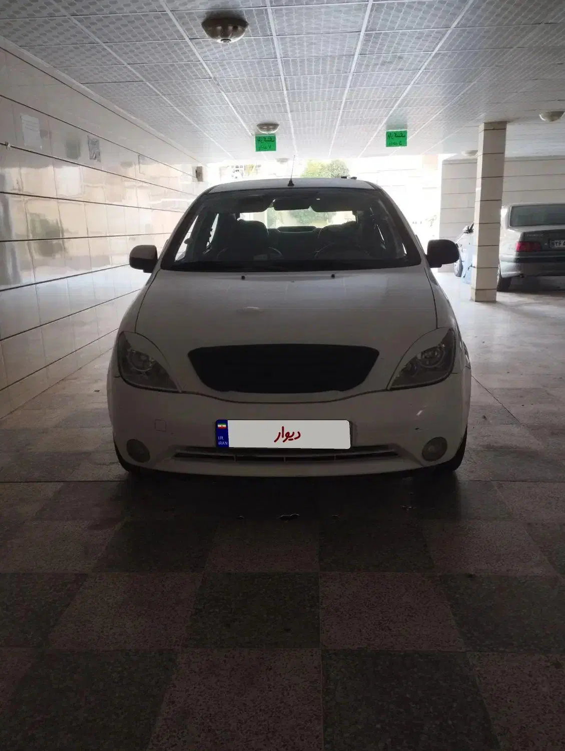 تیبا صندوق دار SX - 1398