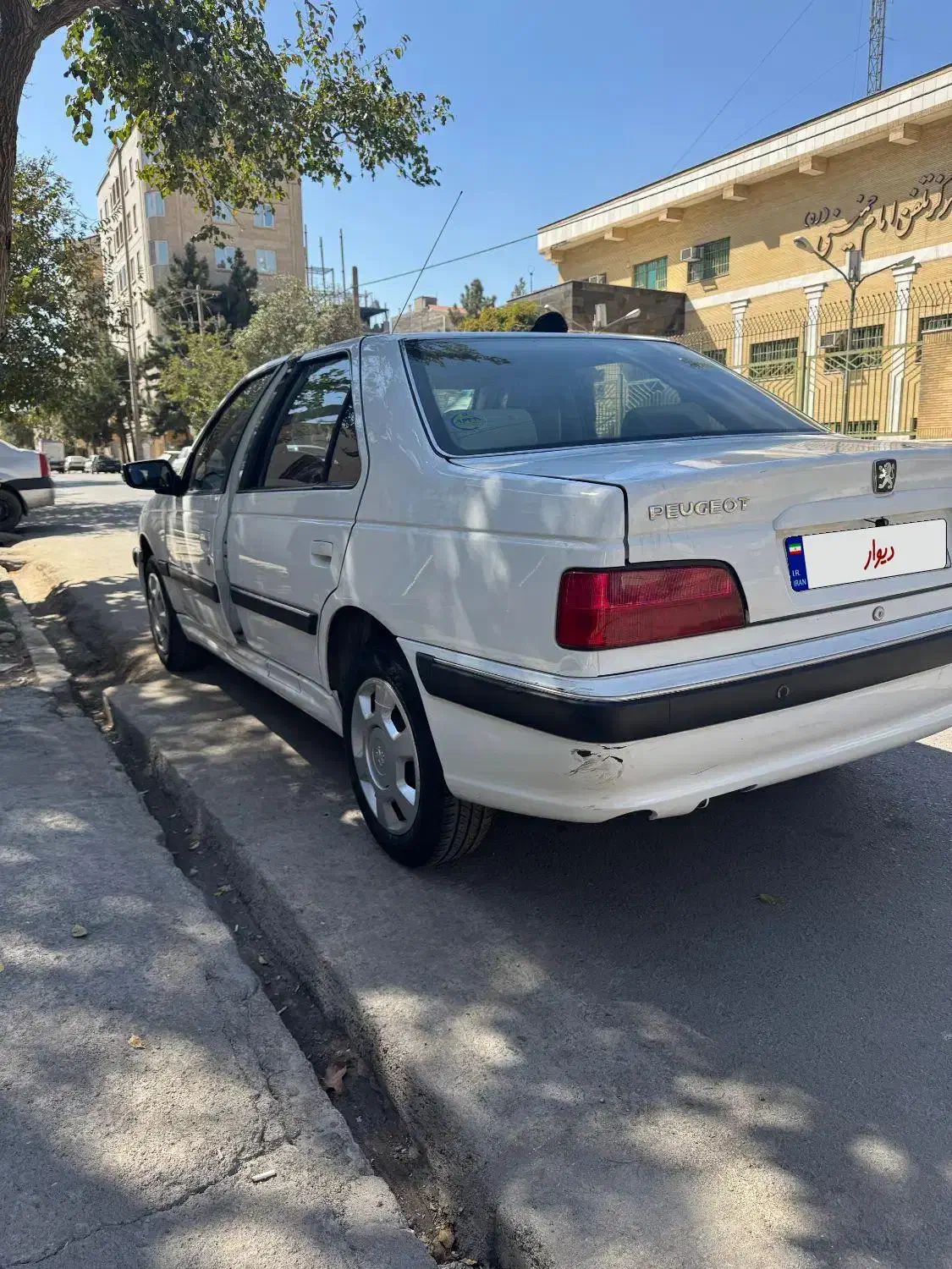 پژو پارس سال - 1401