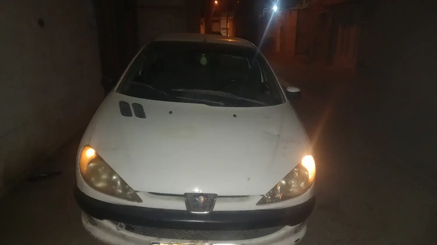 پژو ۲۰۶ صندوق دار v8 - 1388