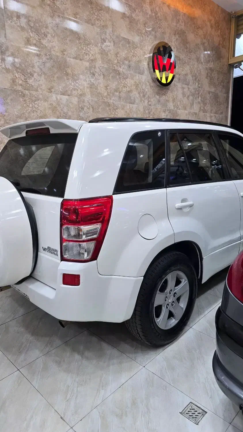 سوزوکی ویتارا دنده‌ای وارداتی - 2009