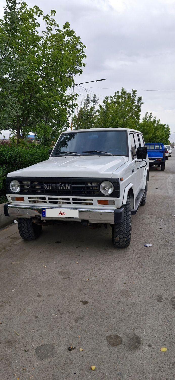 نیسان پاترول چهار درب 6 سیلندر - 1371