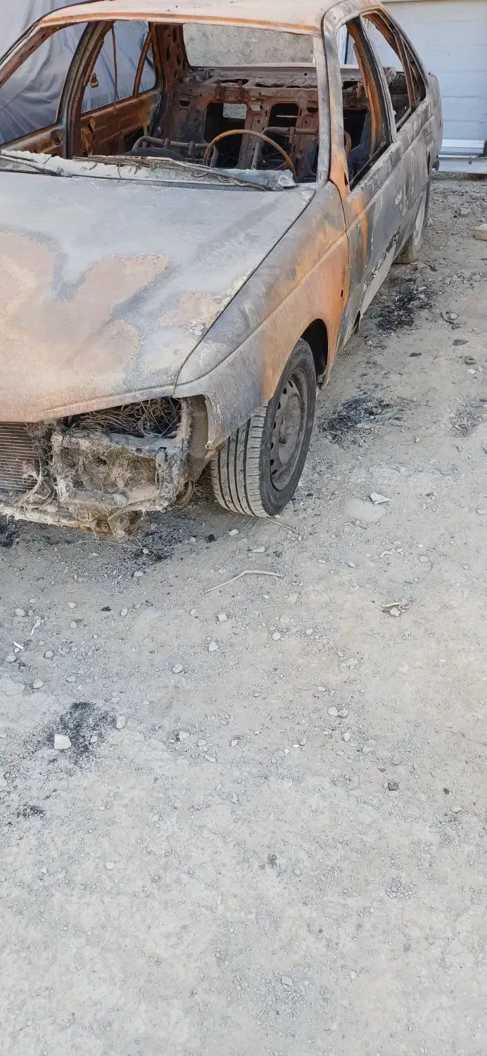پژو پارس سال - 1384