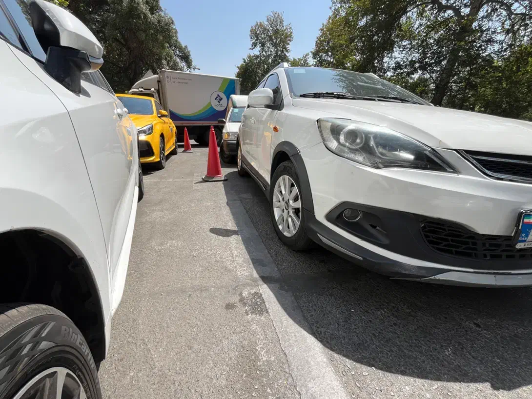 ام وی ام 315 هاچ بک اسپرت لاکچری - 1397