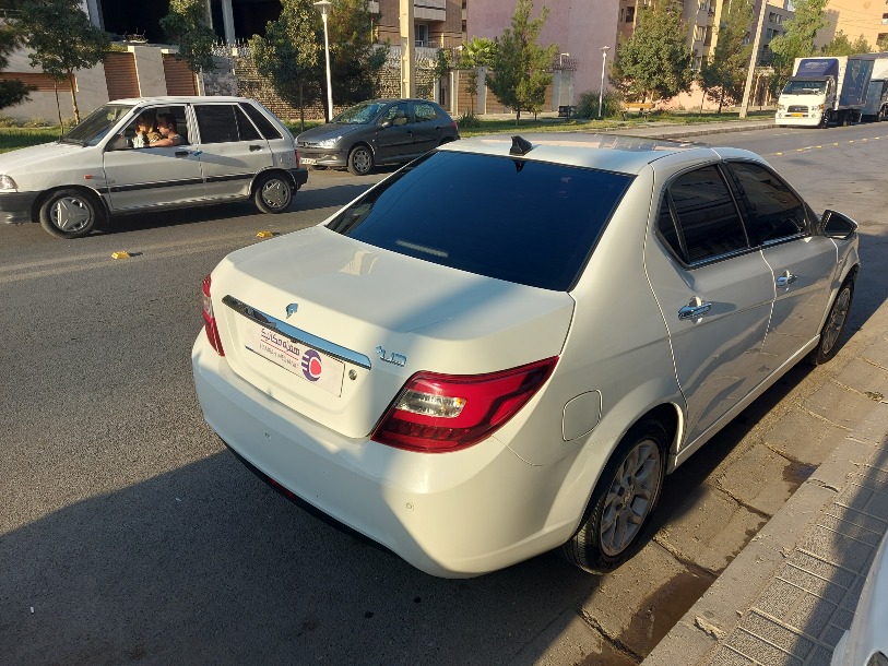 دنا پلاس توربو اتوماتیک - 1401