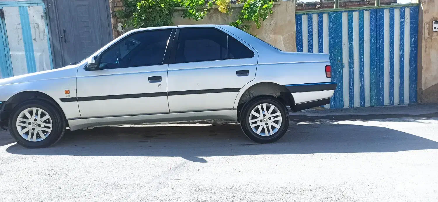 پژو 405 GLX - 1386