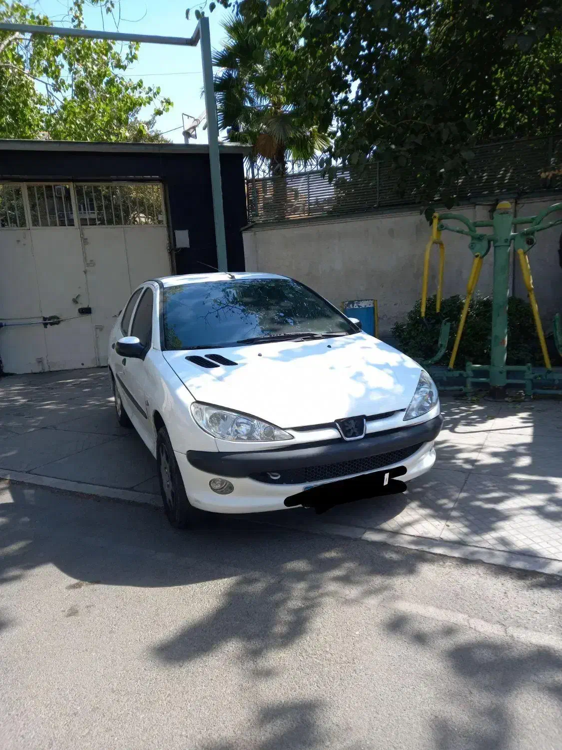 پژو ۲۰۶ صندوق دار v8 - 1395