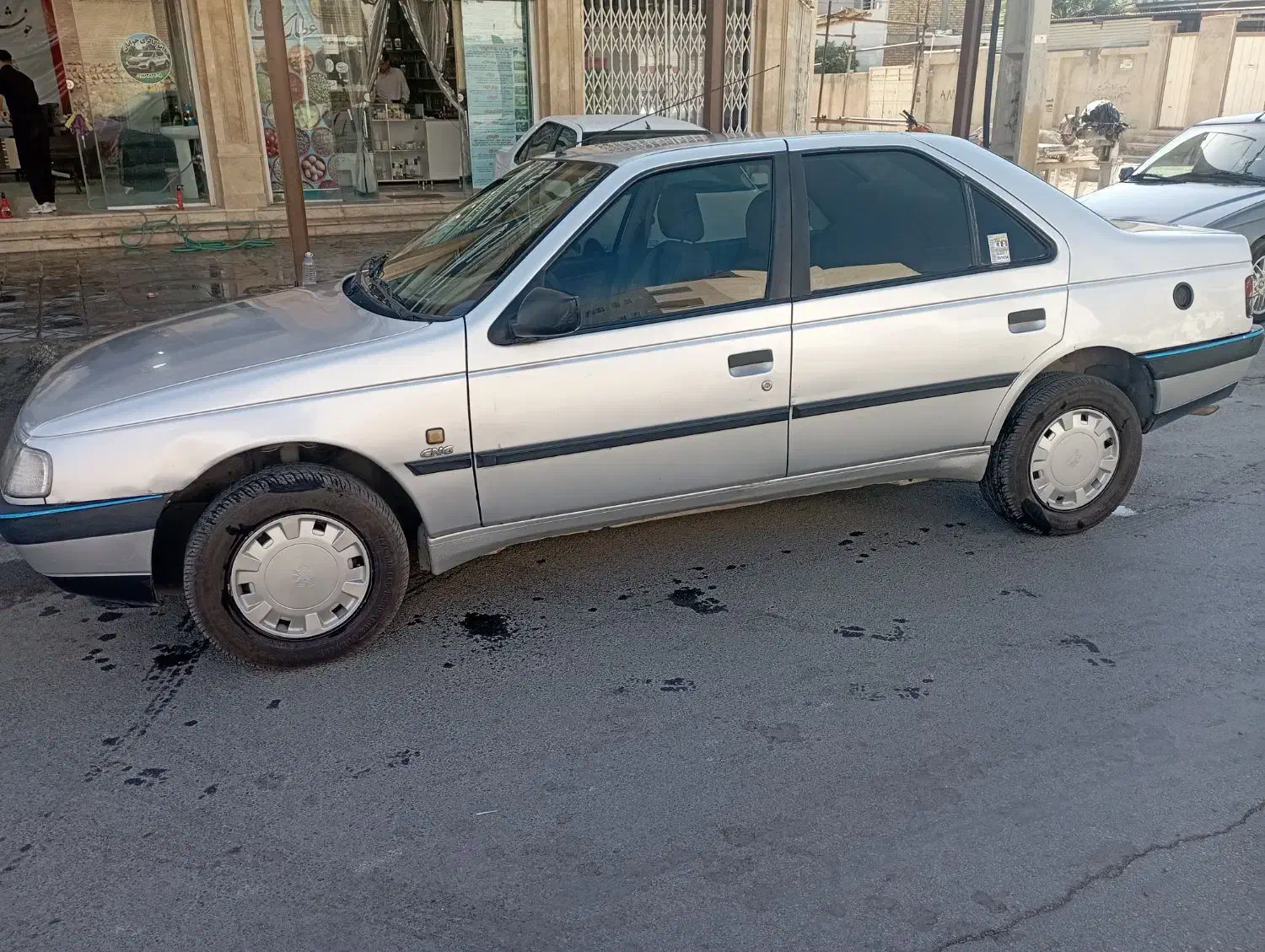 پژو 405 GLX - دوگانه سوز - 1396