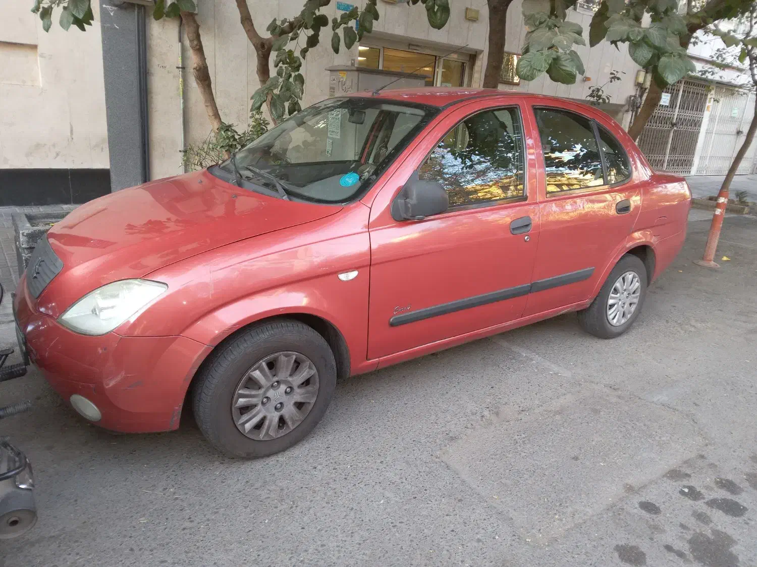 تیبا صندوق دار SX - 1392