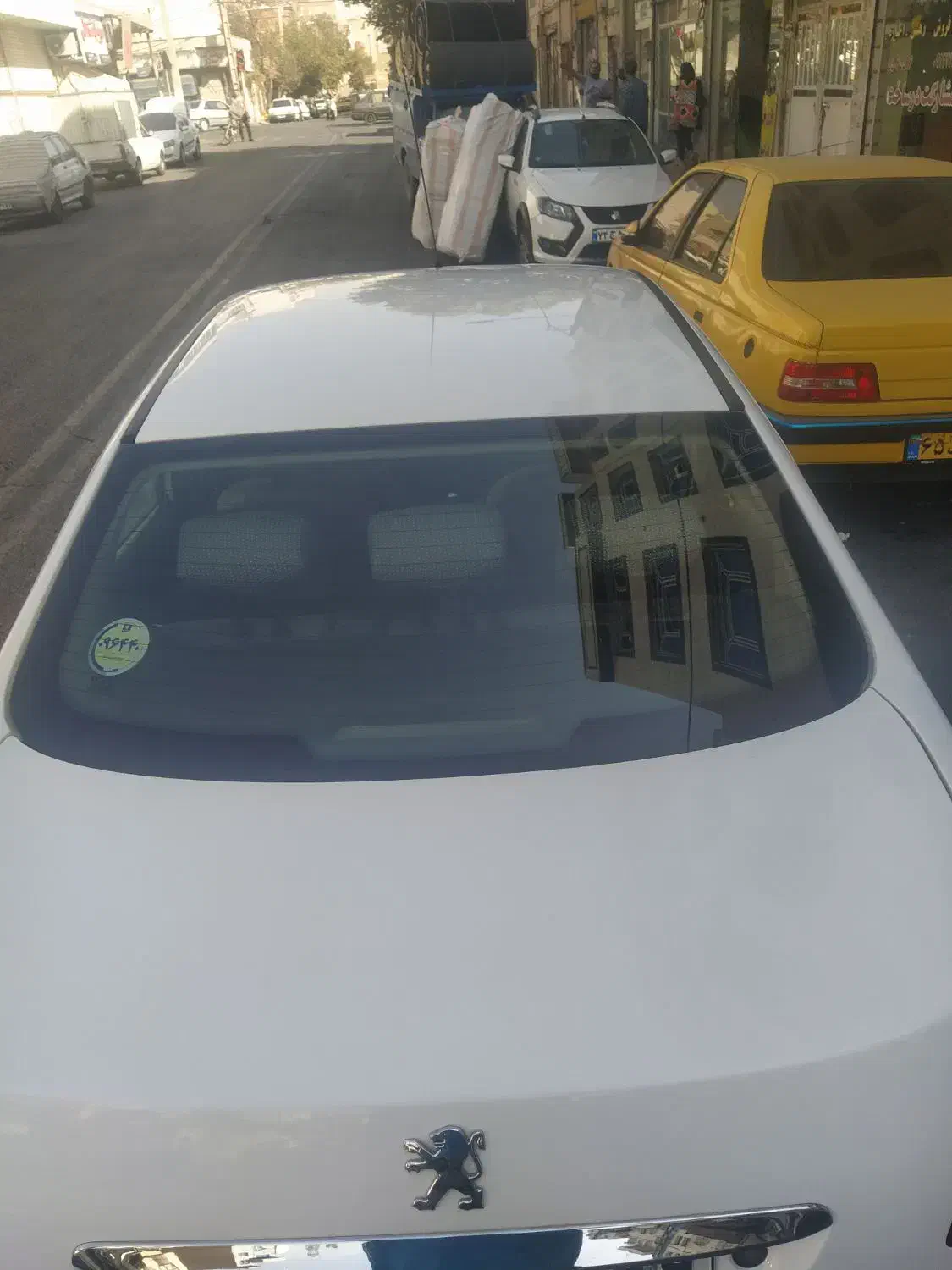 پژو ۲۰۶ صندوق دار v8 - 1398