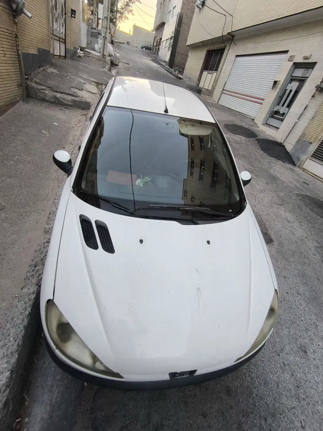 پژو ۲۰۶ صندوق دار v8 - 1394