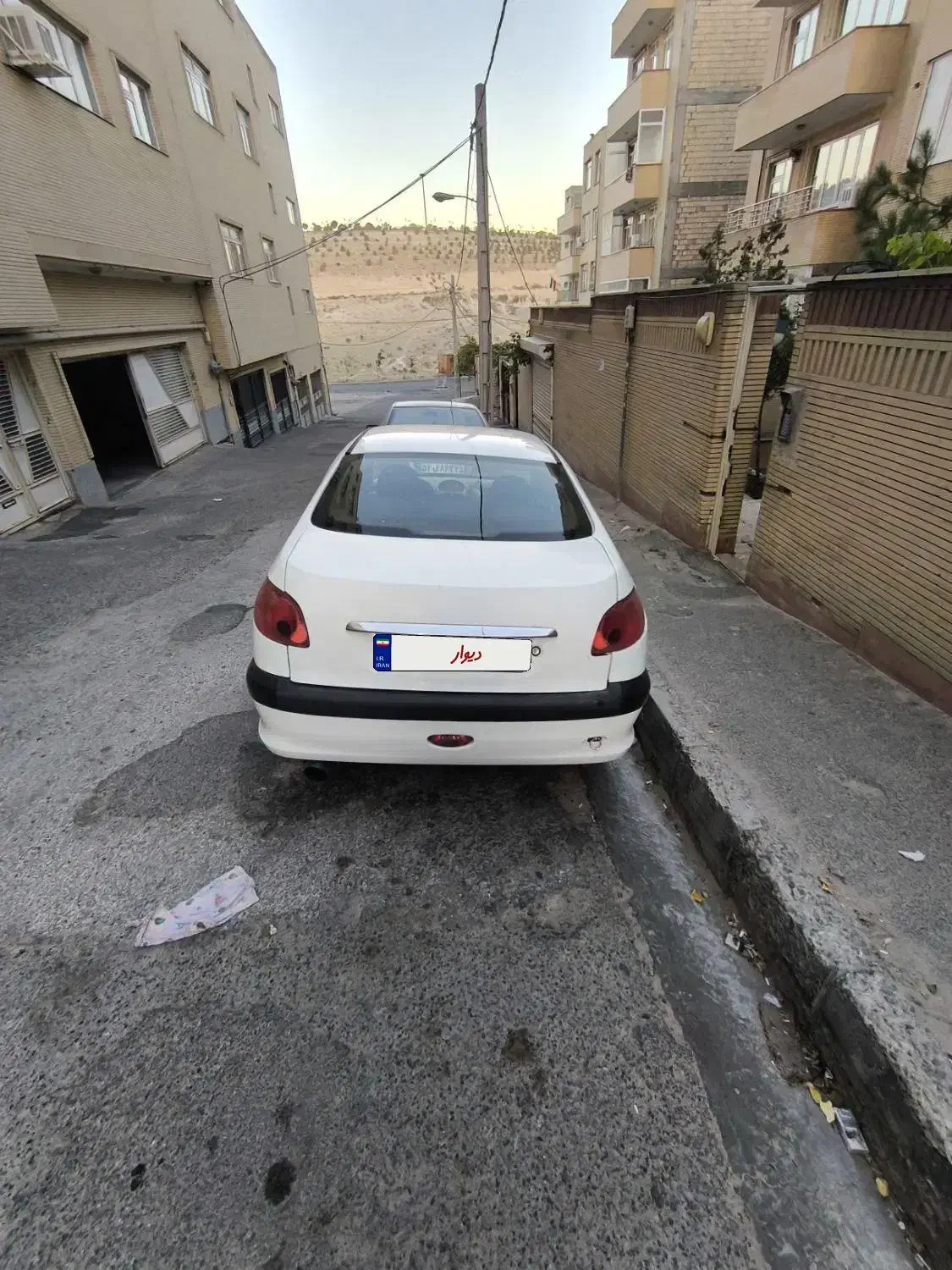 پژو ۲۰۶ صندوق دار v8 - 1394