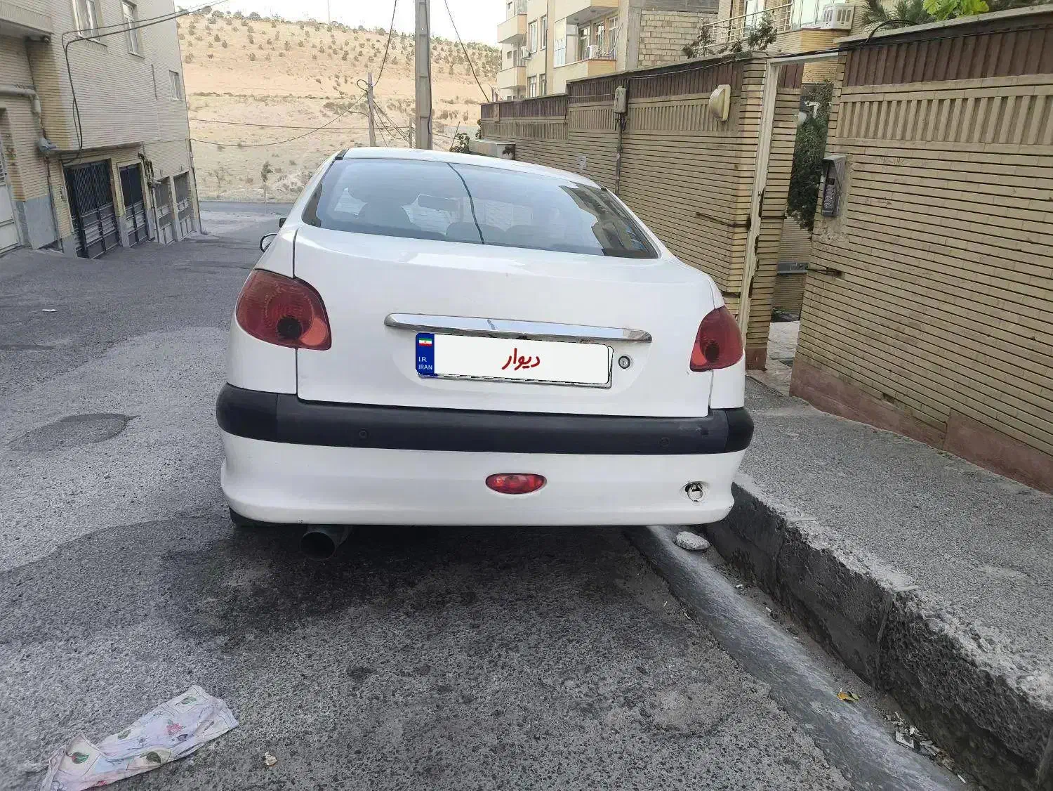 پژو ۲۰۶ صندوق دار v8 - 1394