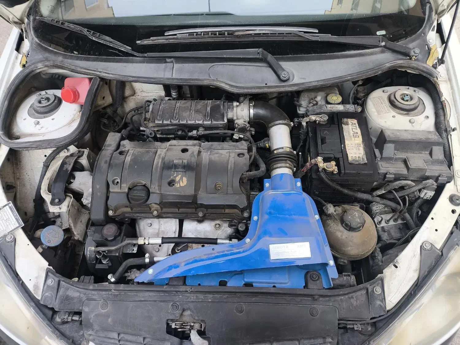 پژو ۲۰۶ صندوق دار v8 - 1394