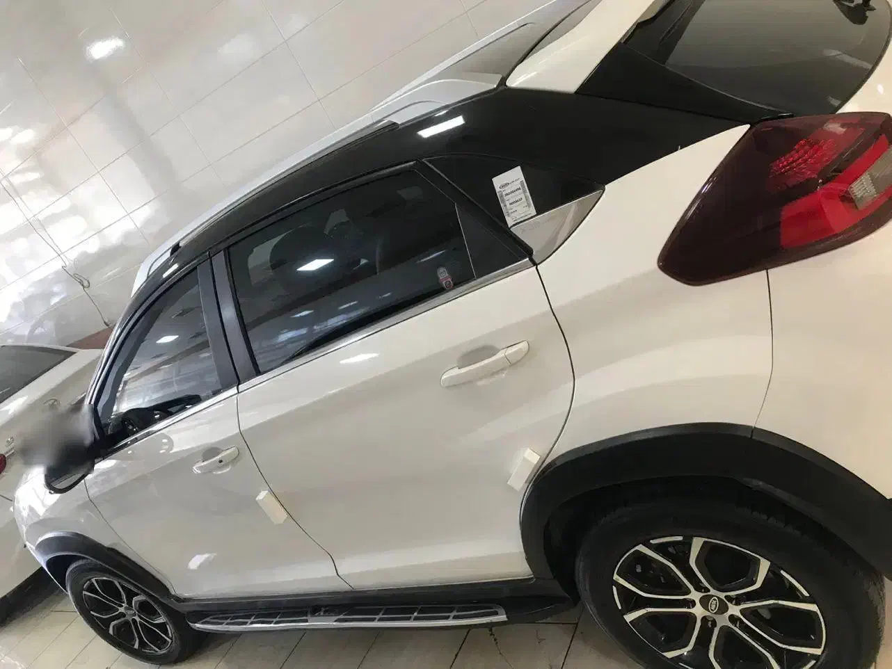 ام وی ام X22 پرو اتوماتیک IE - 1401