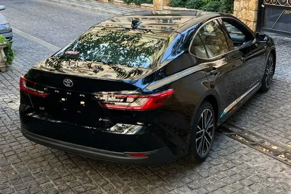 تویوتا کمری LE هیبرید - 2025