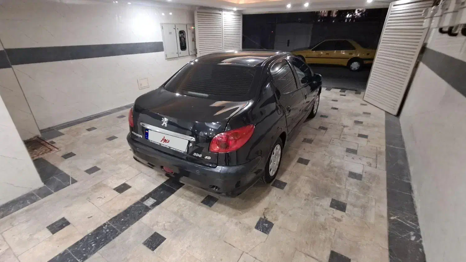 پژو ۲۰۶ صندوق دار v8 - 1396