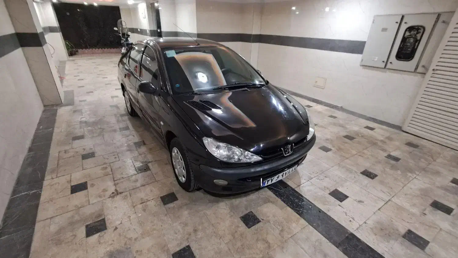 پژو ۲۰۶ صندوق دار v8 - 1396