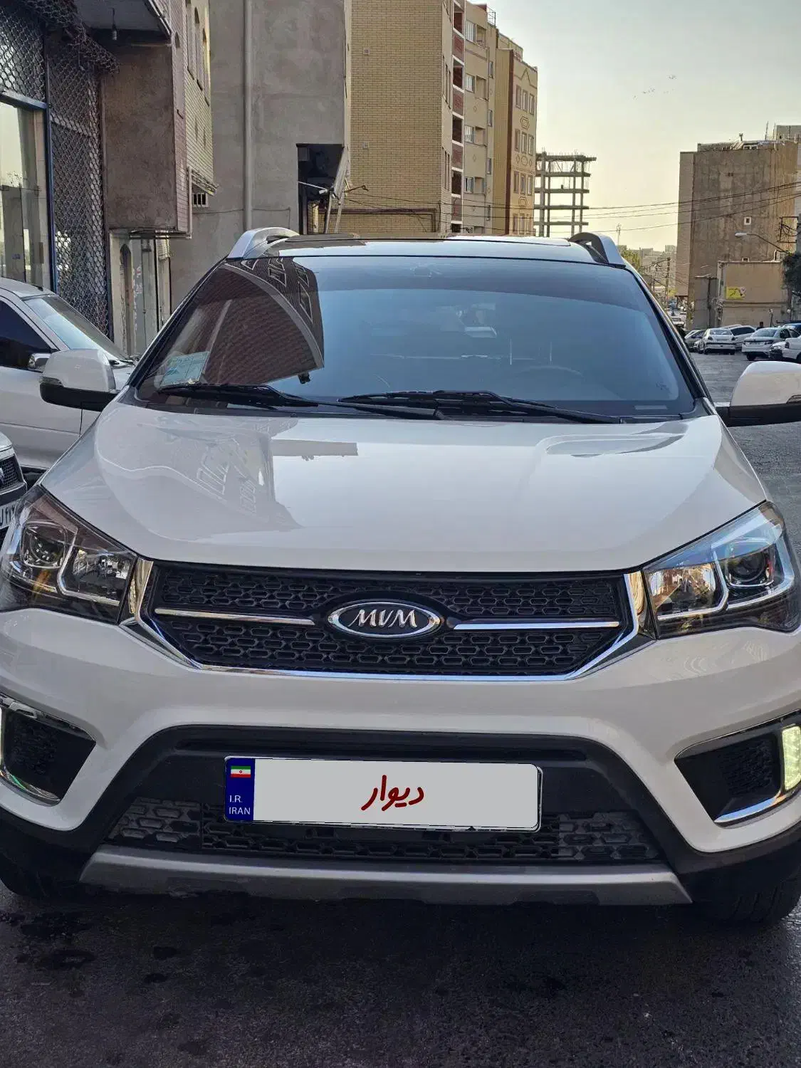 خودرو ام وی ام، X22 آگهی ann_20753692