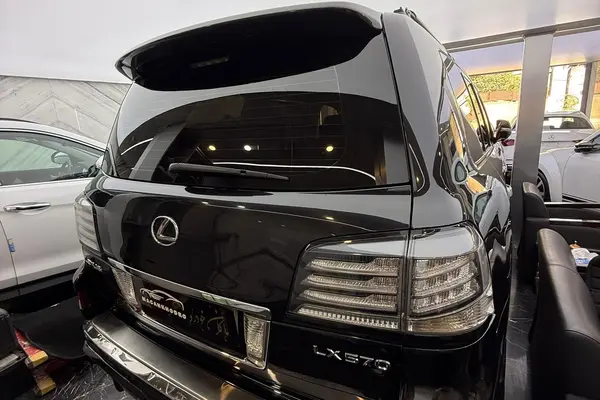 لکسوس LX 570 فول - 2013