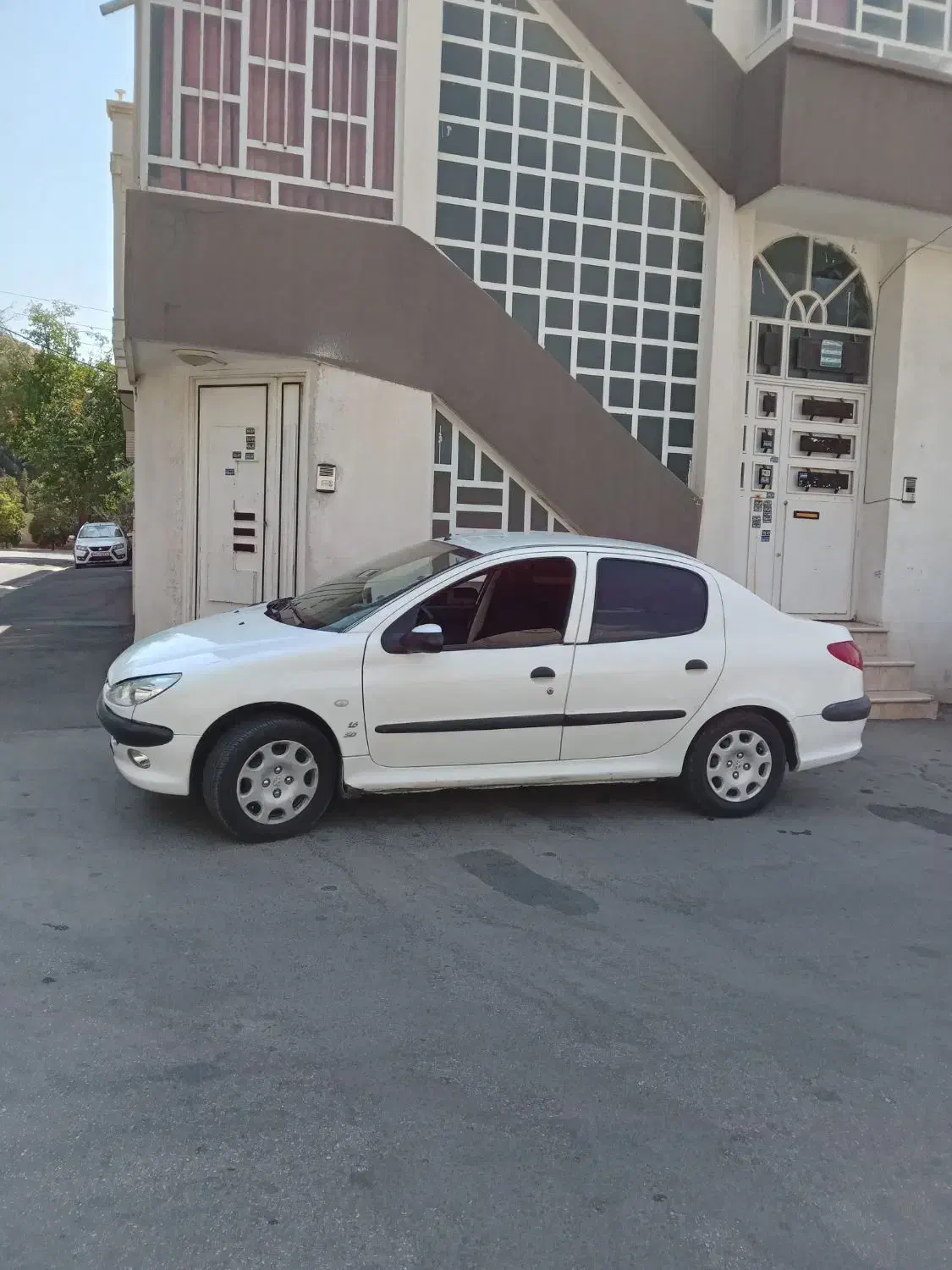 پژو ۲۰۶ صندوق دار v9 - 1388