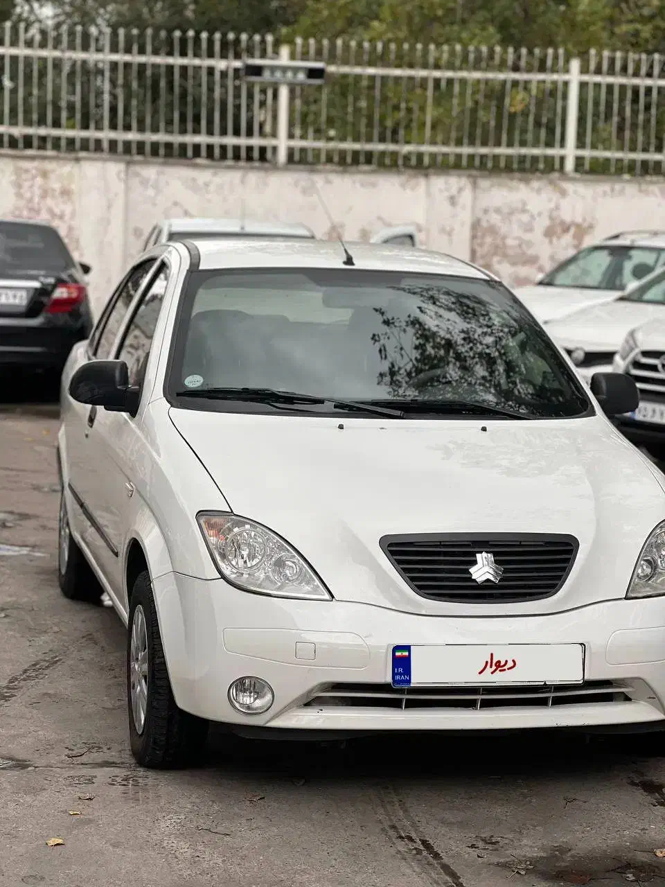 تیبا صندوق دار SX - 1398