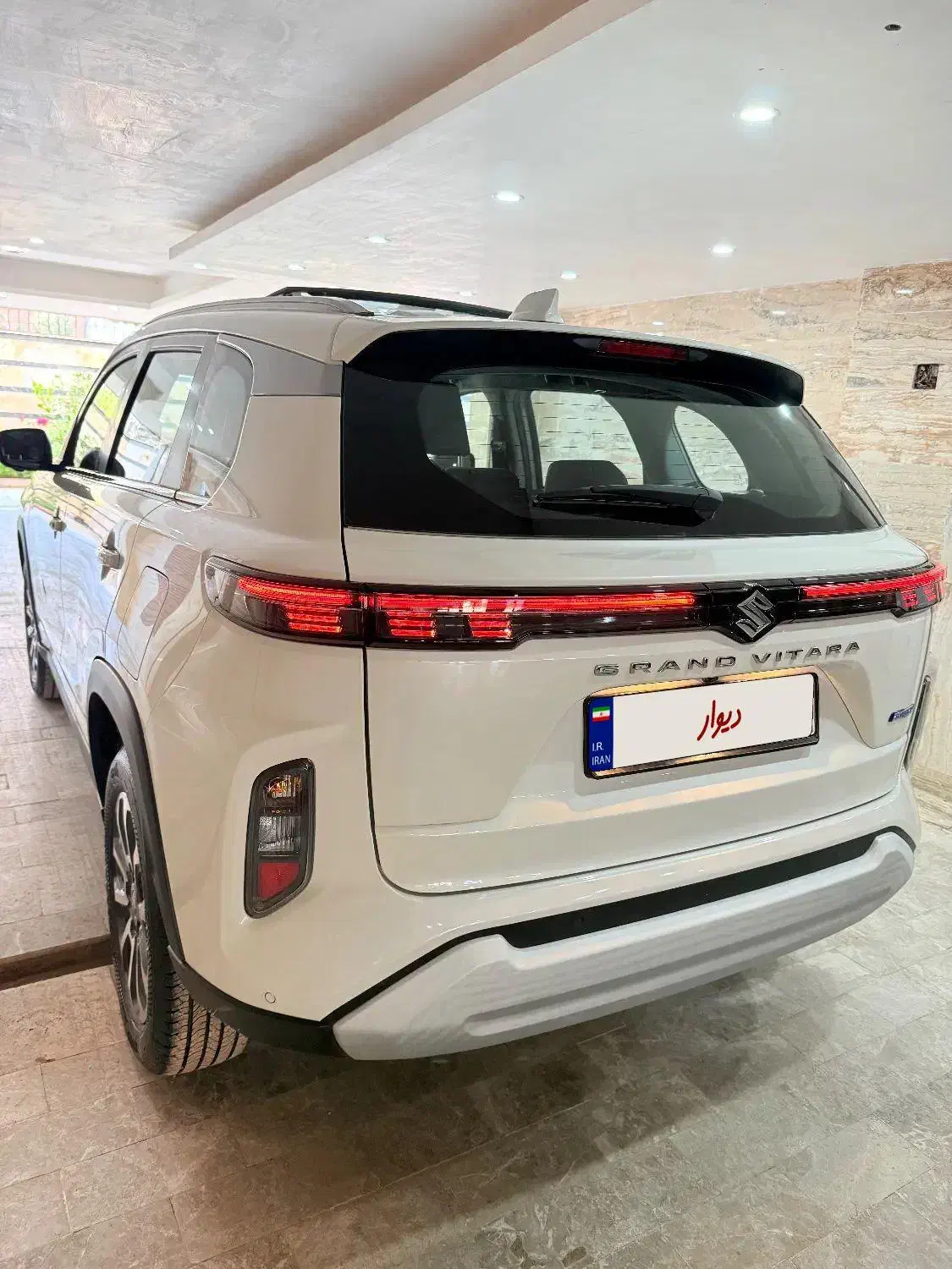 سوزوکی ویتارا هیبرید - 2025