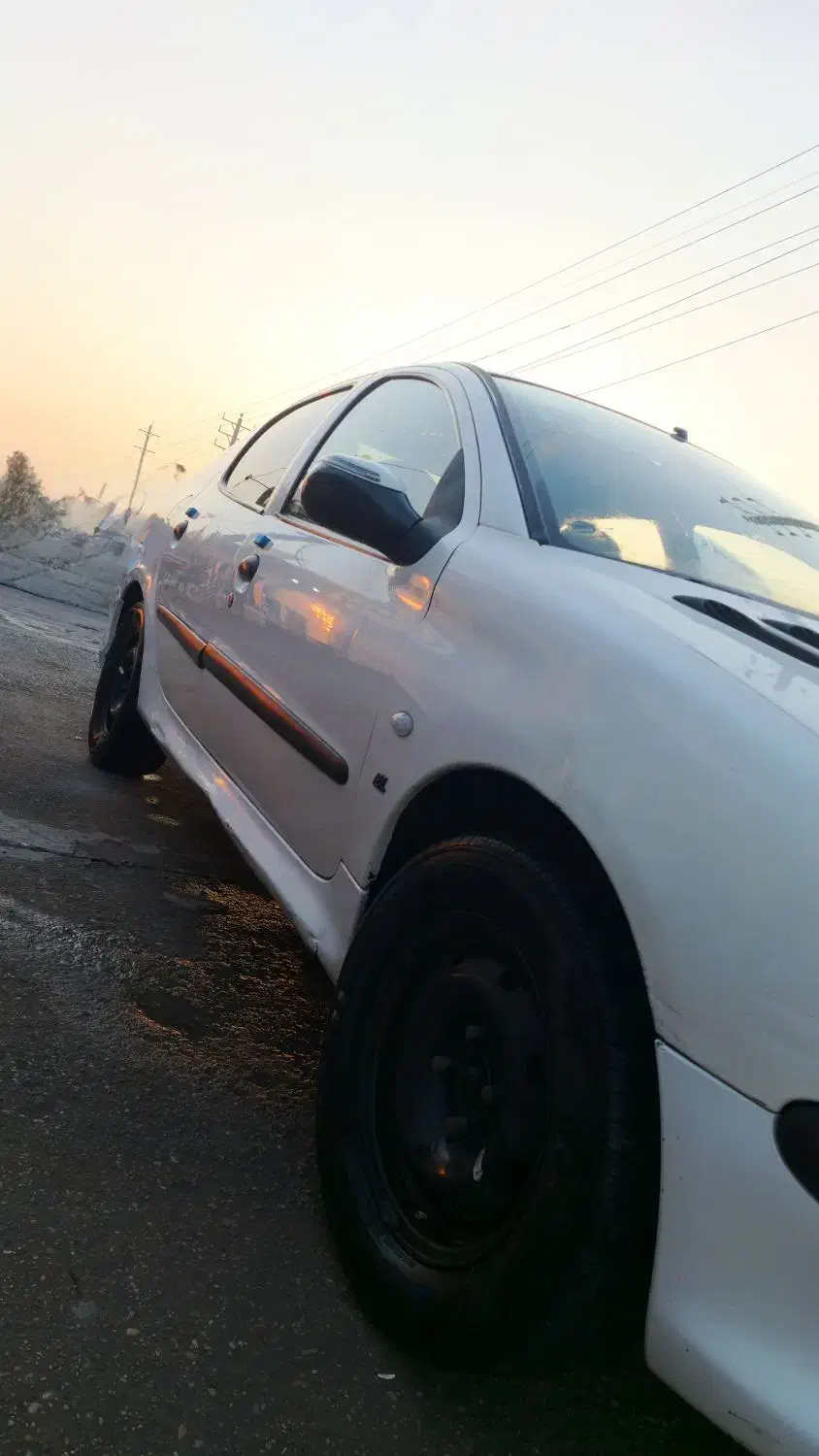 پژو ۲۰۶ صندوق دار v8 - 1388