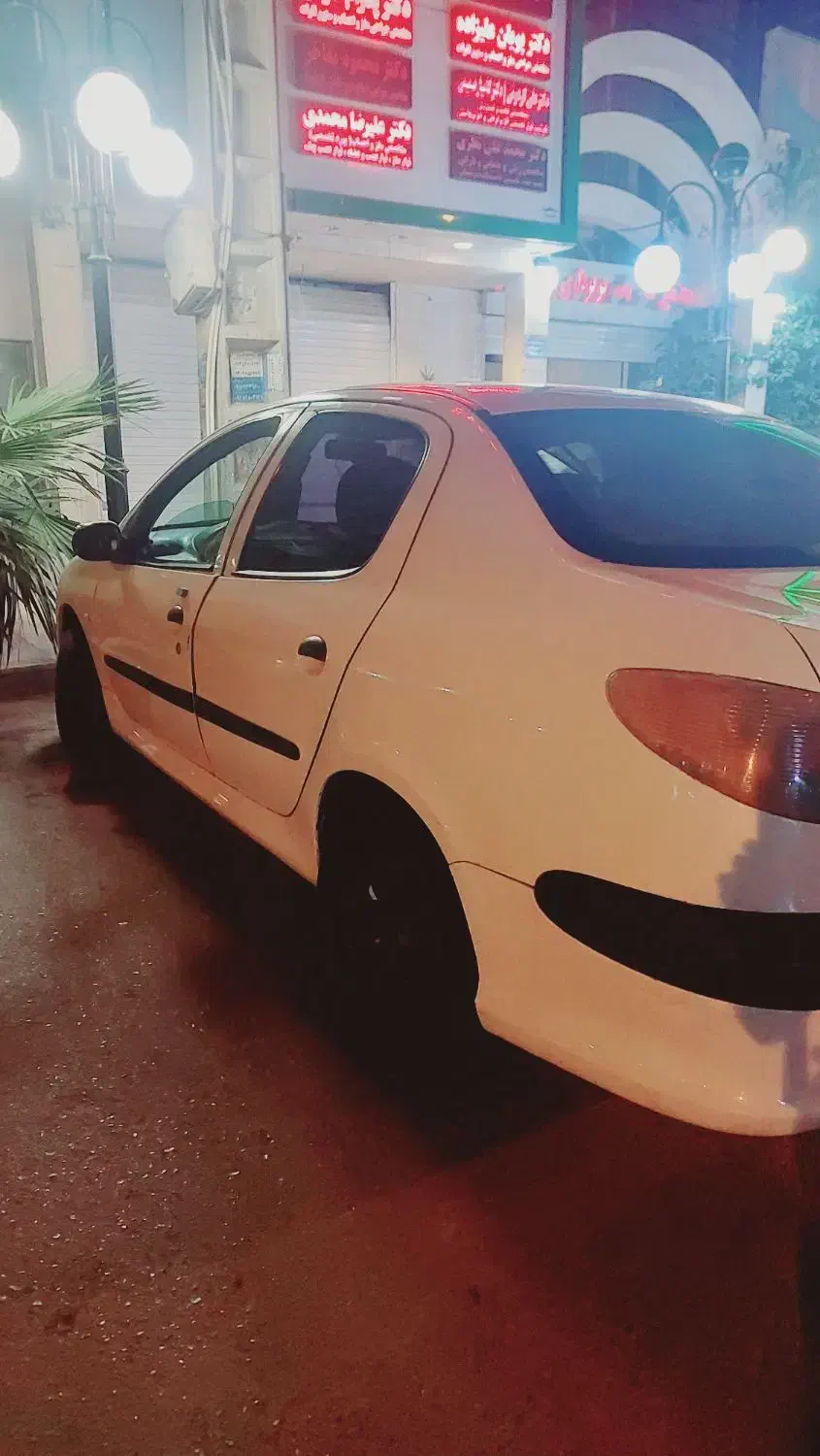 پژو ۲۰۶ صندوق دار v8 - 1388