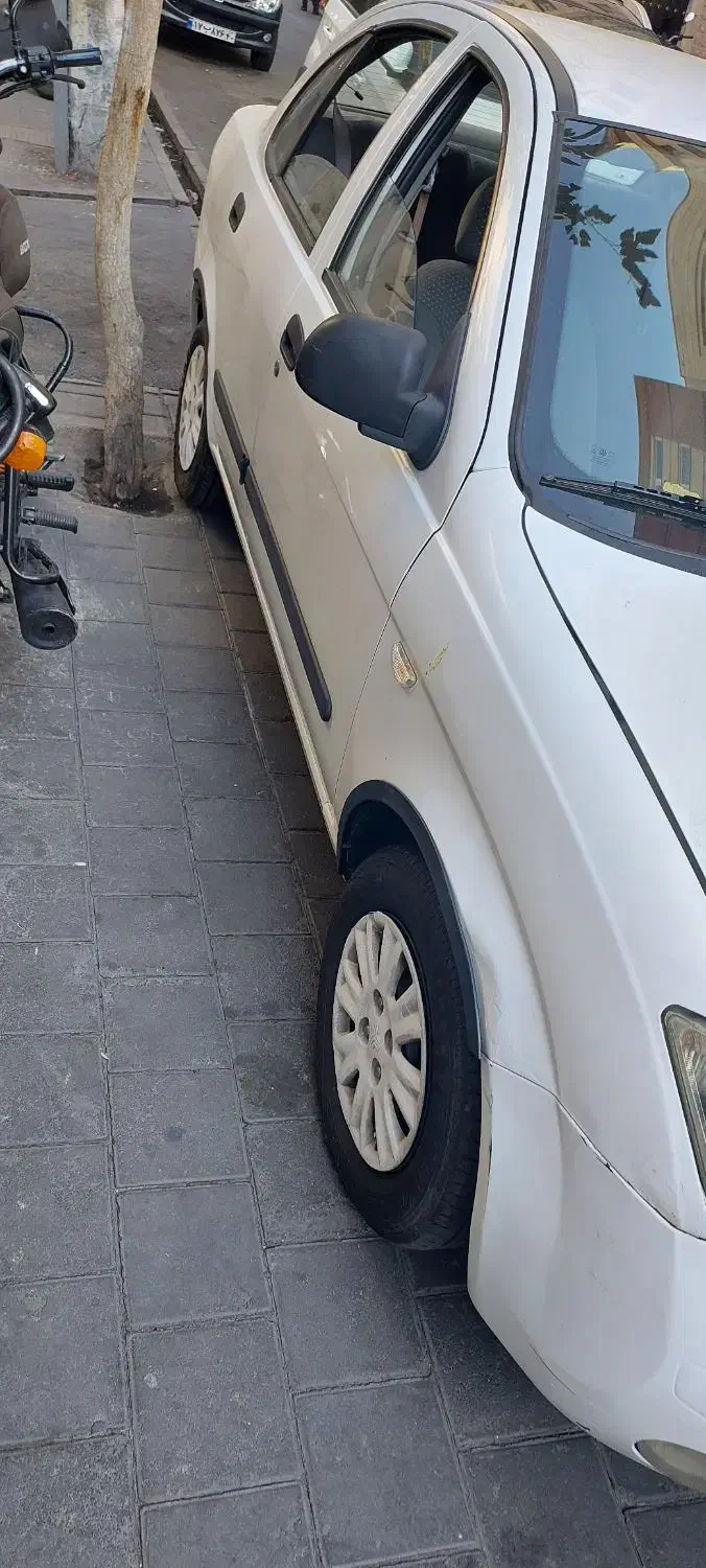 تیبا صندوق دار SX - 1392