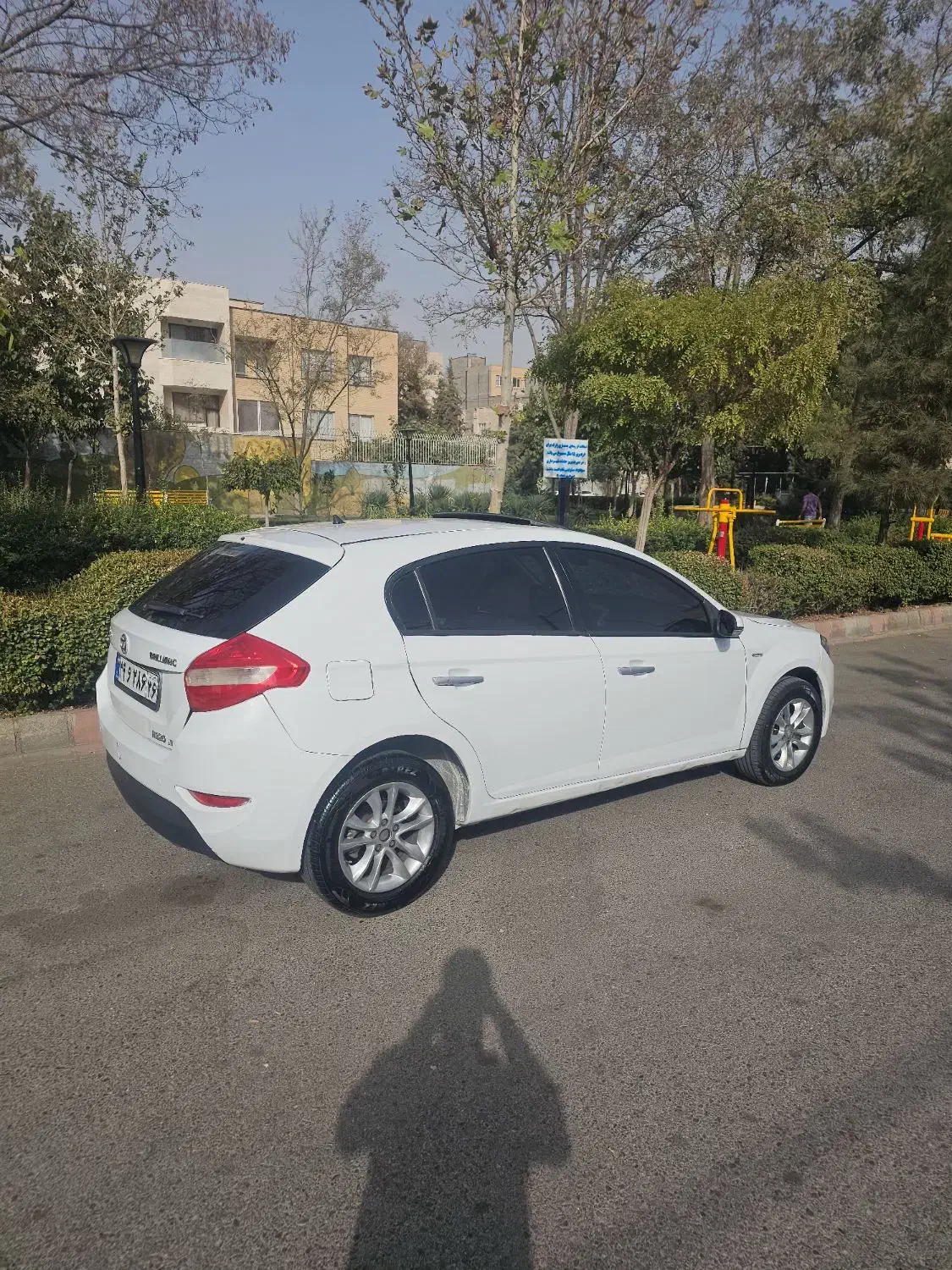 خودرو برلیانس، H320 آگهی ann_20755299