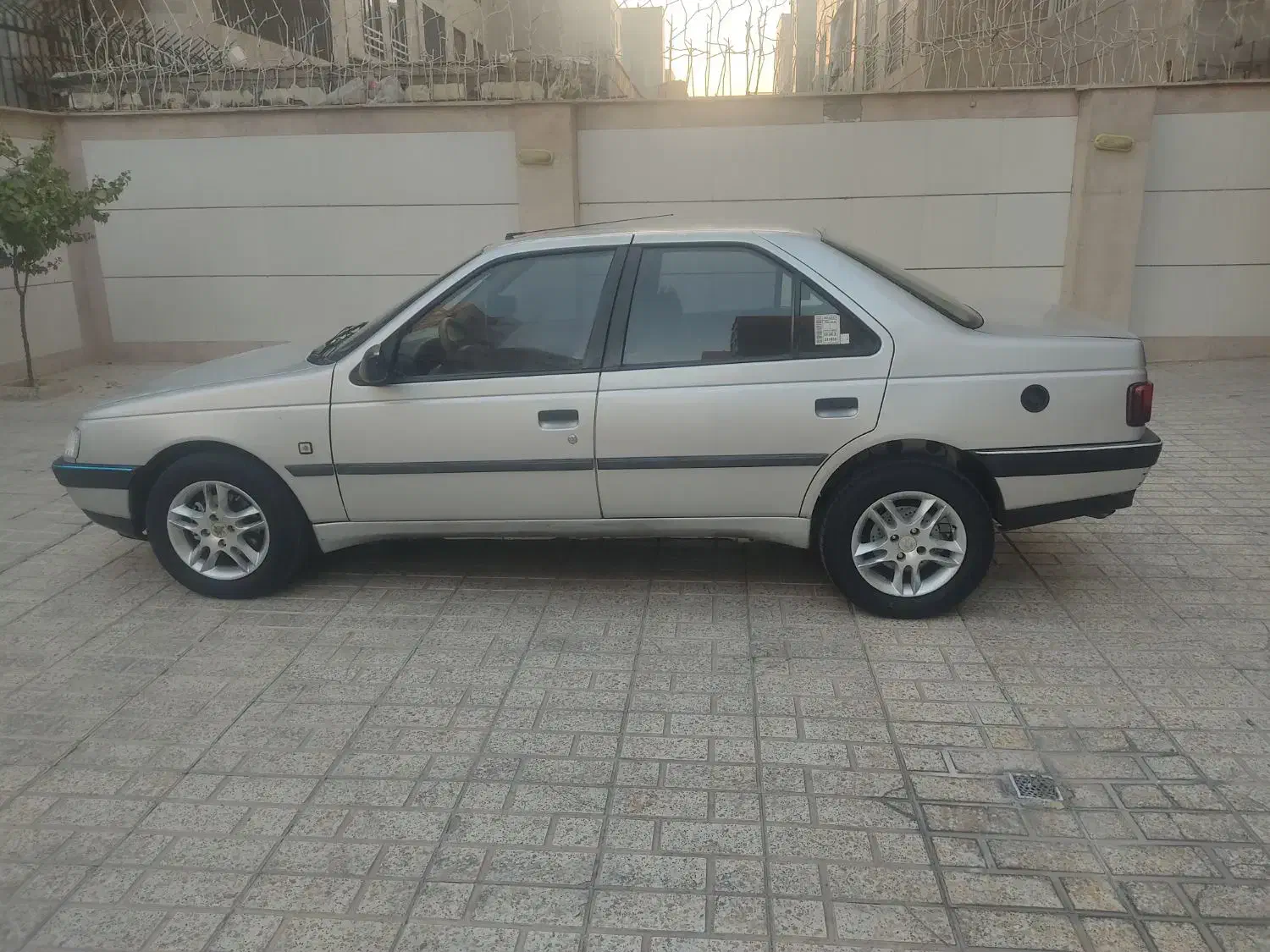 پژو 405 GLX - دوگانه سوز - 1391