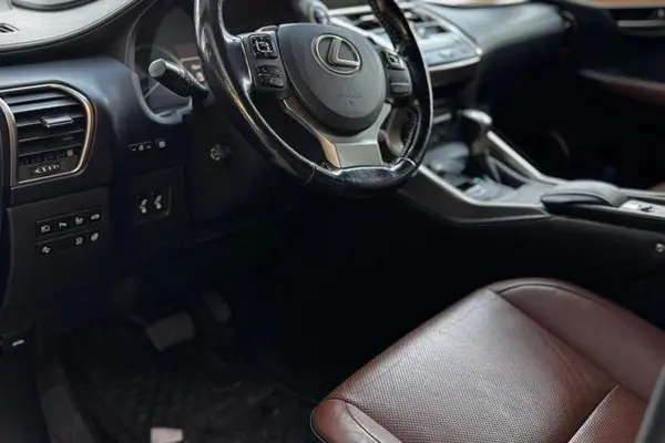 لکسوس NX هیبرید 300H - 2016