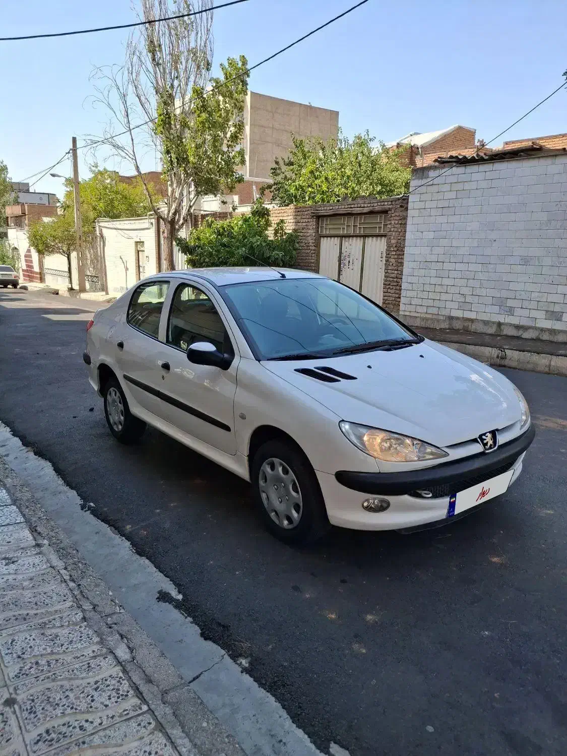پژو ۲۰۶ صندوق دار v8 - 1394