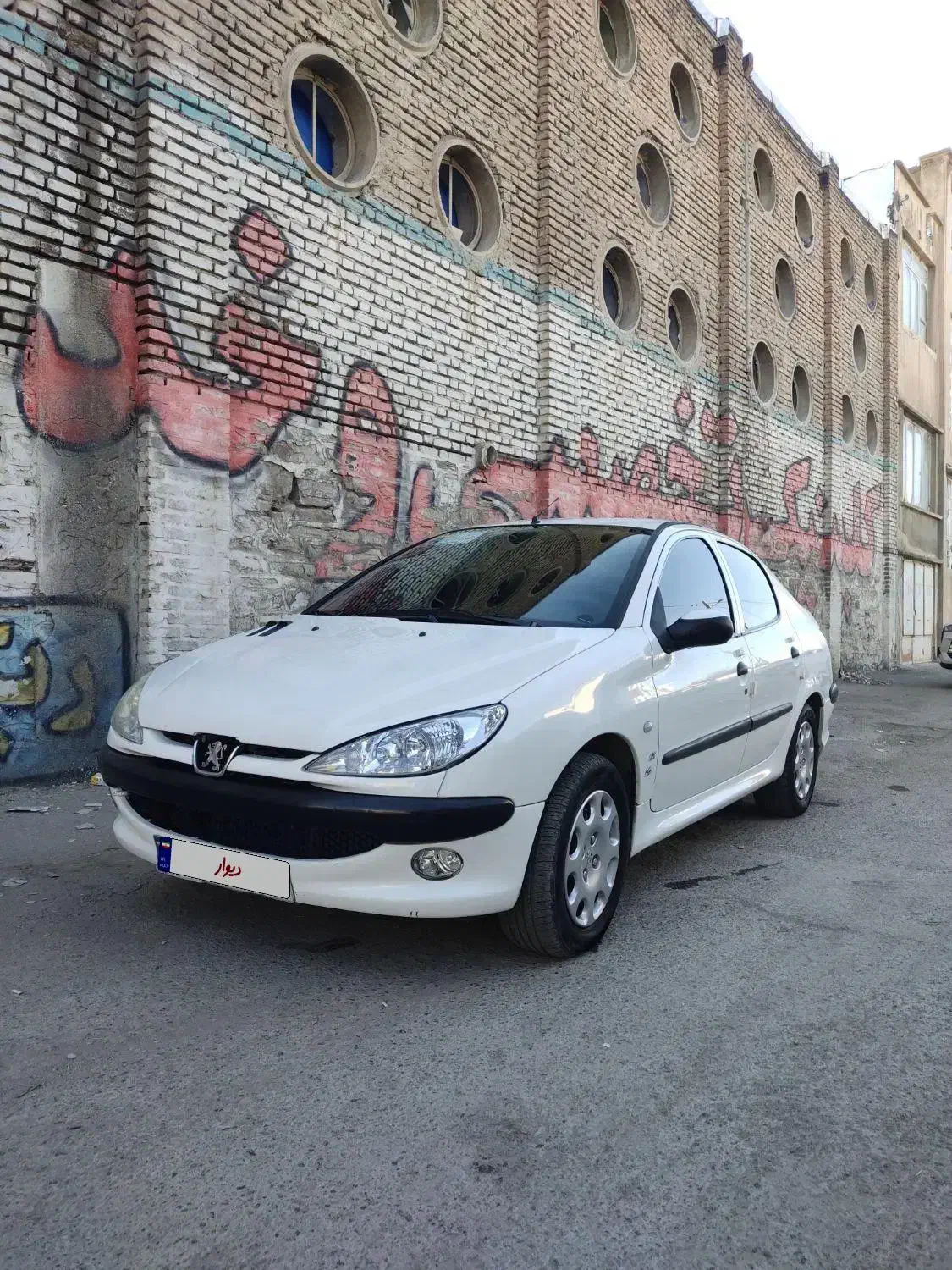 پژو ۲۰۶ صندوق دار v8 - 1391
