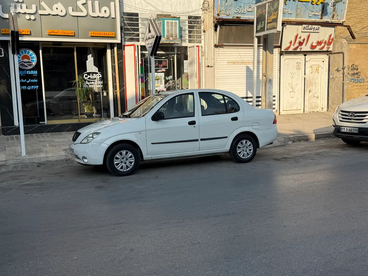 تیبا صندوق دار SX - 1400