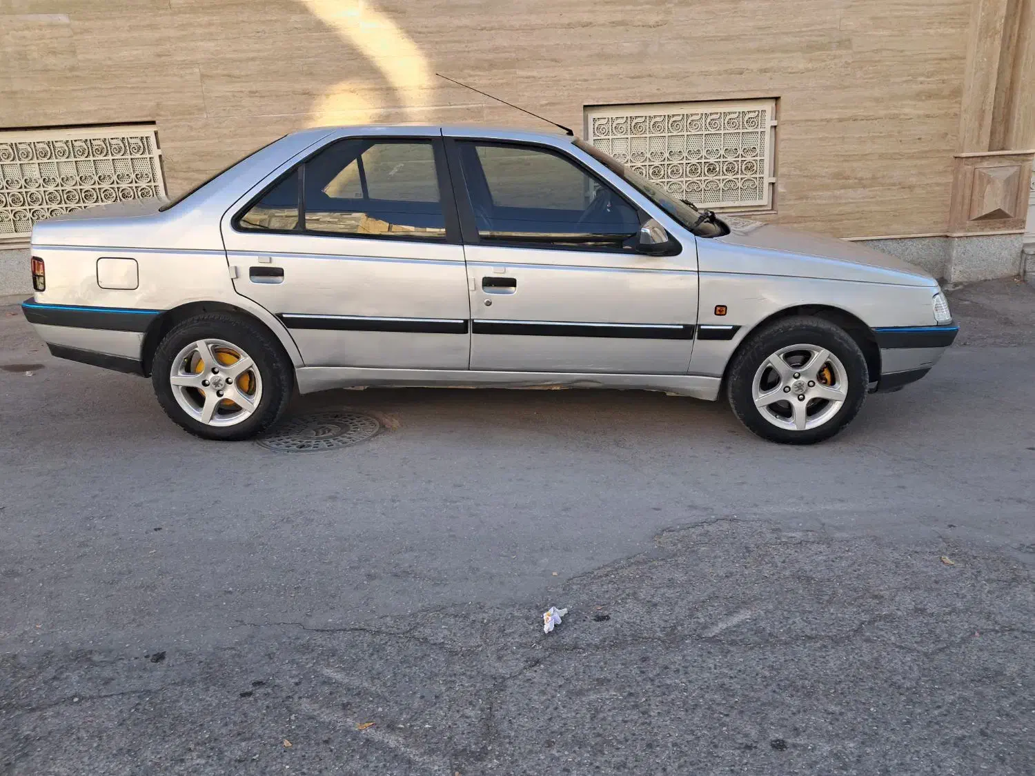 پژو 405 GLX - 1389