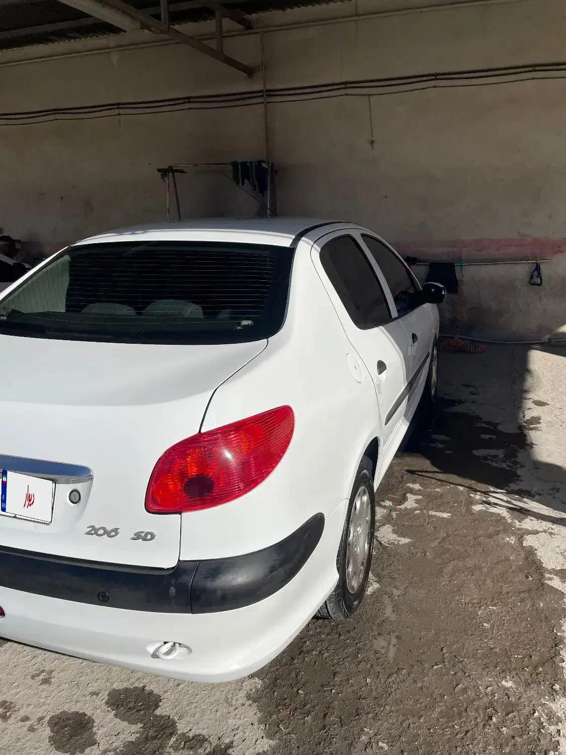 پژو ۲۰۶ صندوق دار v8 - 1396