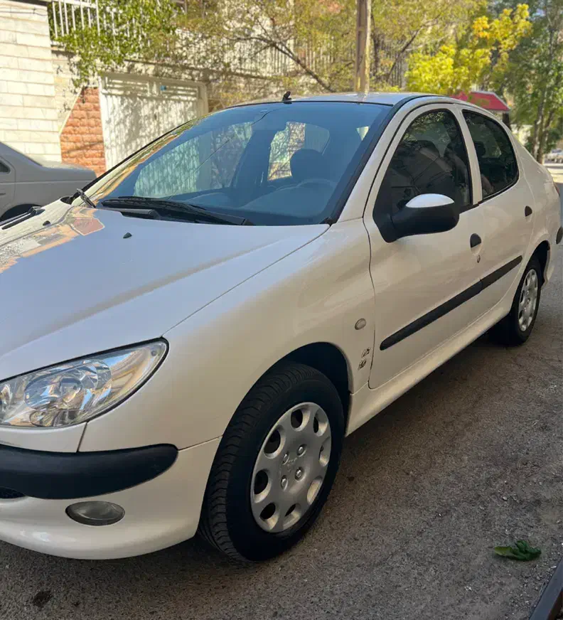 پژو ۲۰۶ صندوق دار v8 - 1395
