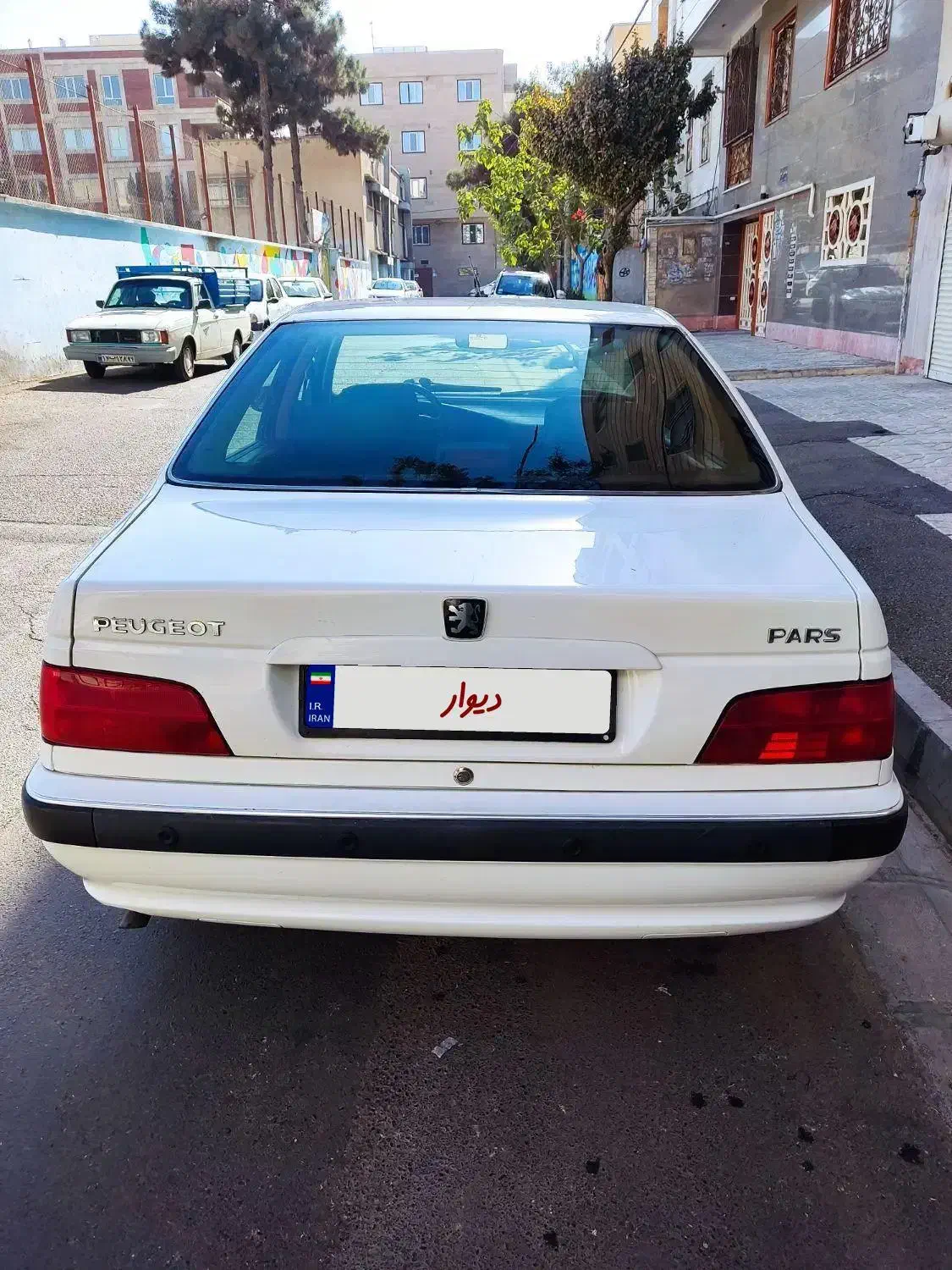 پژو پارس سال - 1392