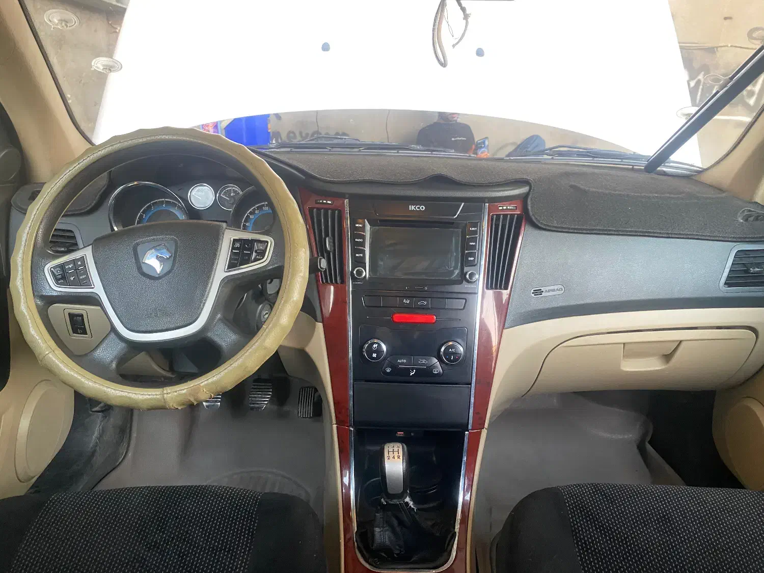 دنا پلاس تیپ ۲ سانروف ۴ ایربگ - 1399