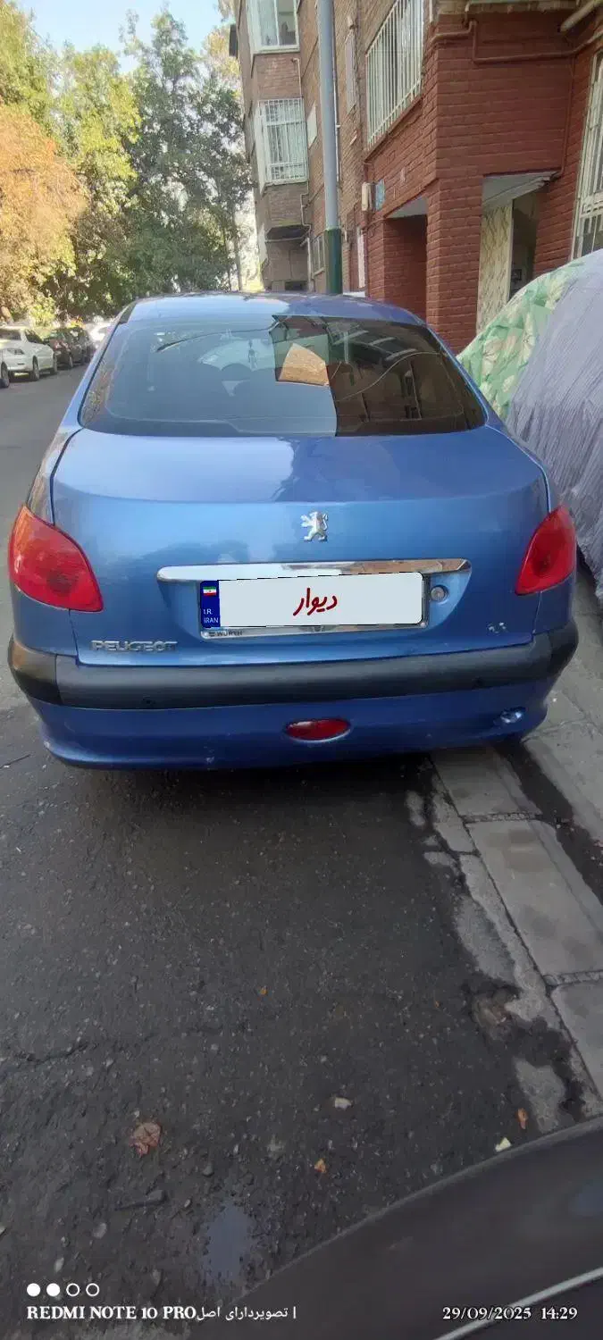 پژو ۲۰۶ صندوق دار v8 - 1394
