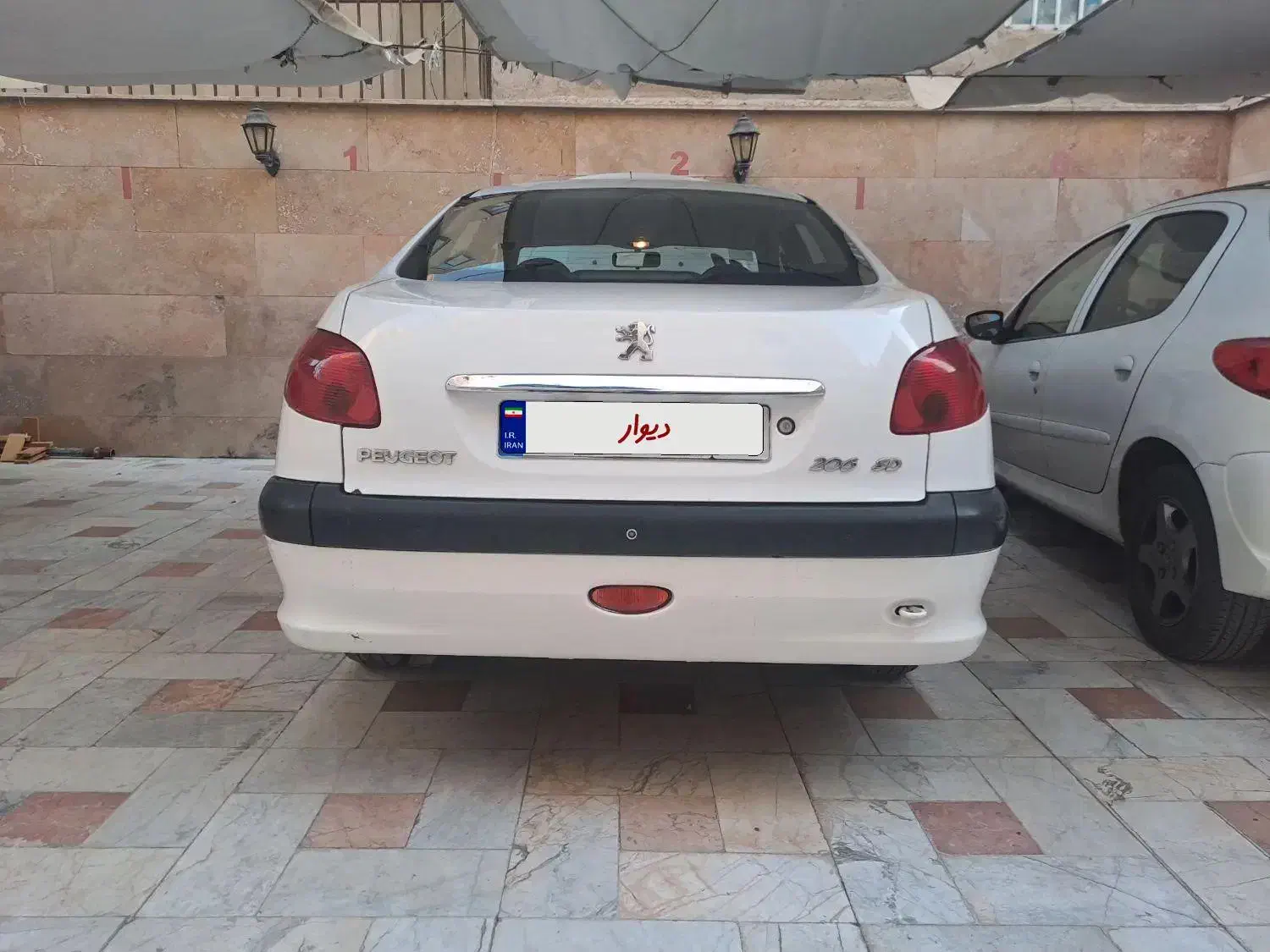 پژو ۲۰۶ صندوق دار v8 - 1396