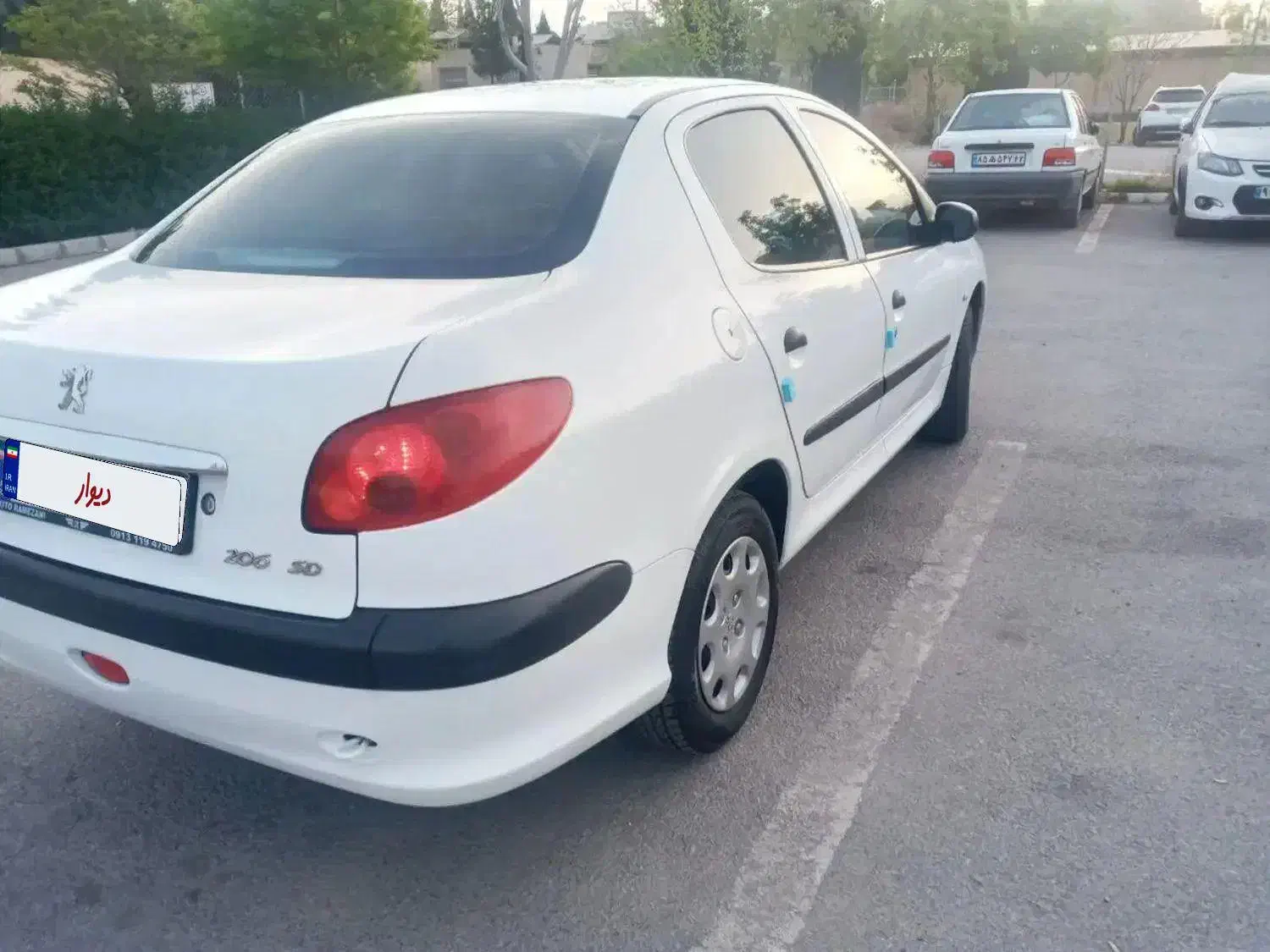 پژو ۲۰۶ صندوق دار v8 - 1396