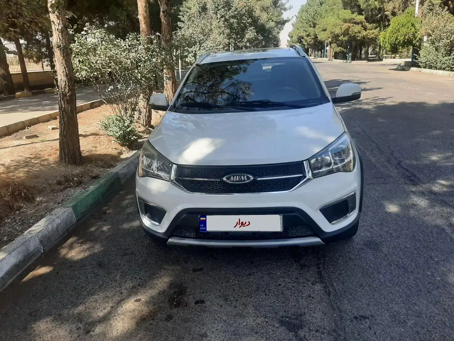 خودرو ام وی ام، X22 آگهی ann_20757435