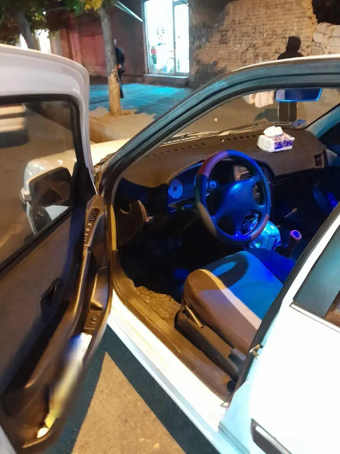 پژو پارس سال - 1390