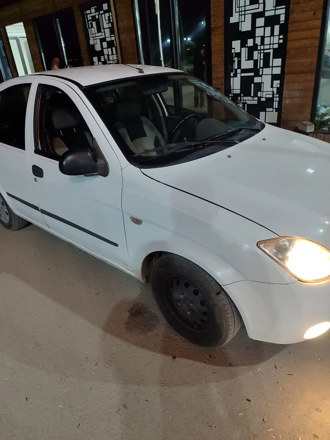 تیبا صندوق دار SX - 1398