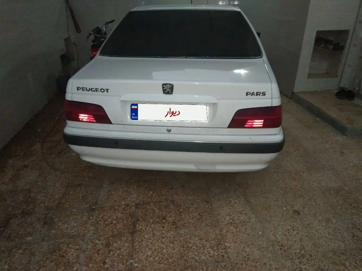 پژو پارس اتوماتیک - 1400