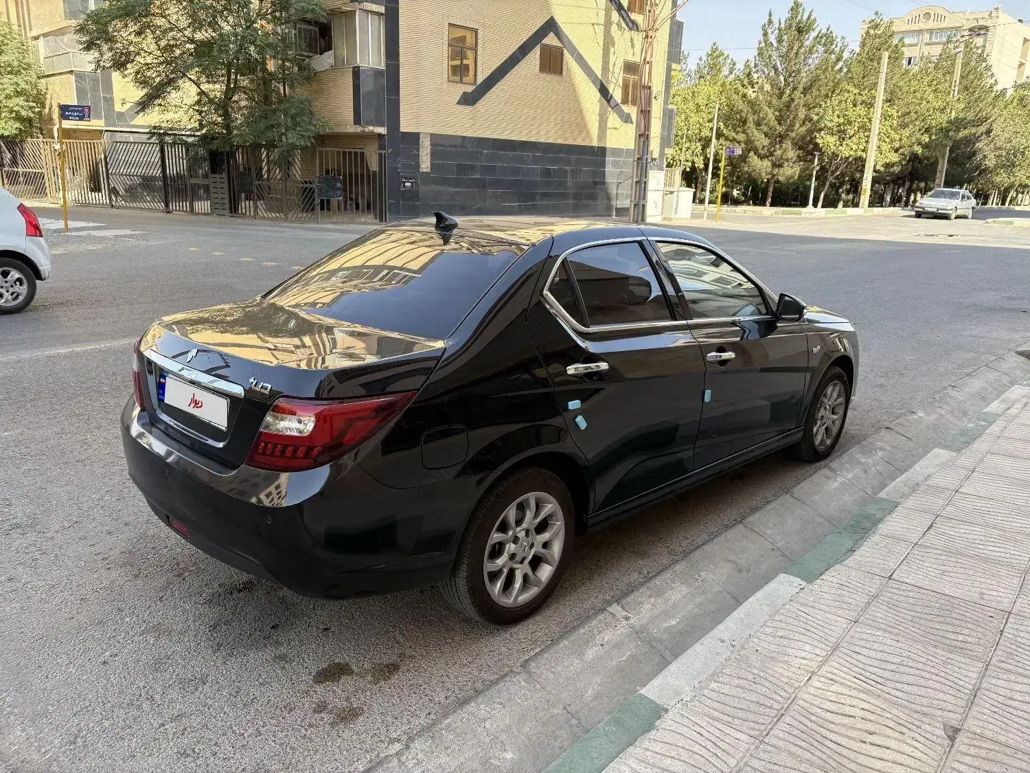دنا پلاس توربو اتوماتیک - 1403