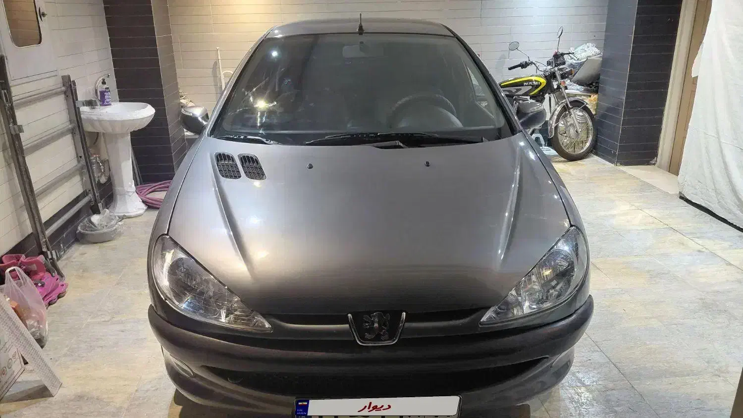 پژو ۲۰۶ صندوق دار v8 - 1394
